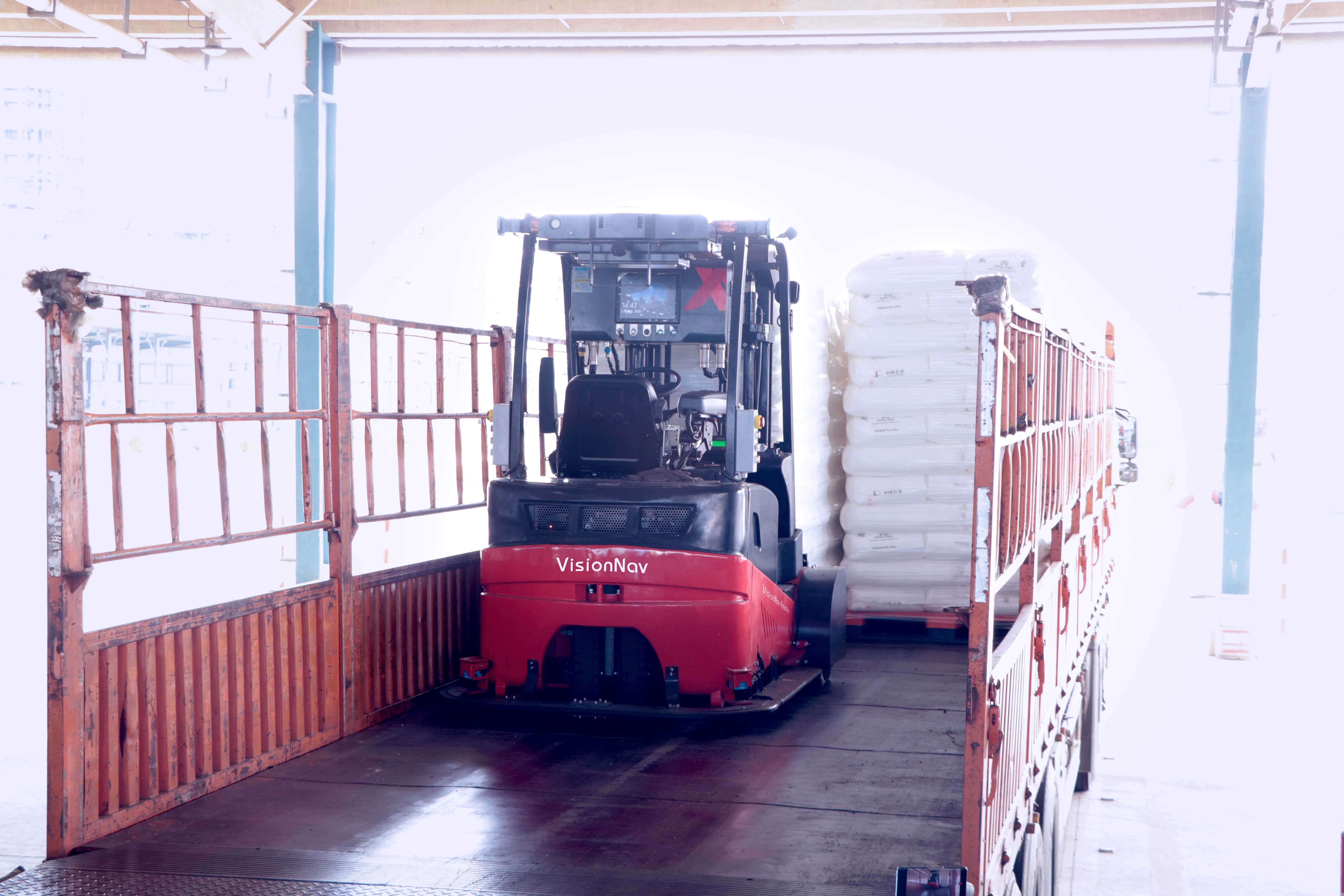 Working Scene of VNE20 with Vision+3D Laser Navigation