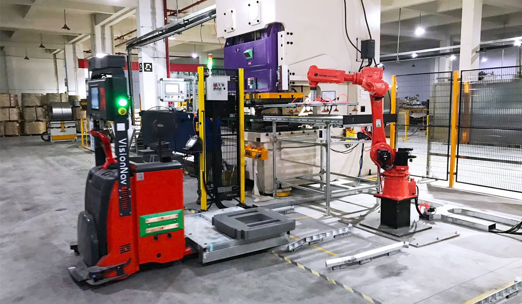 Maximizing Efficiency: The Advantages of Self-Propelled Forklift Technology