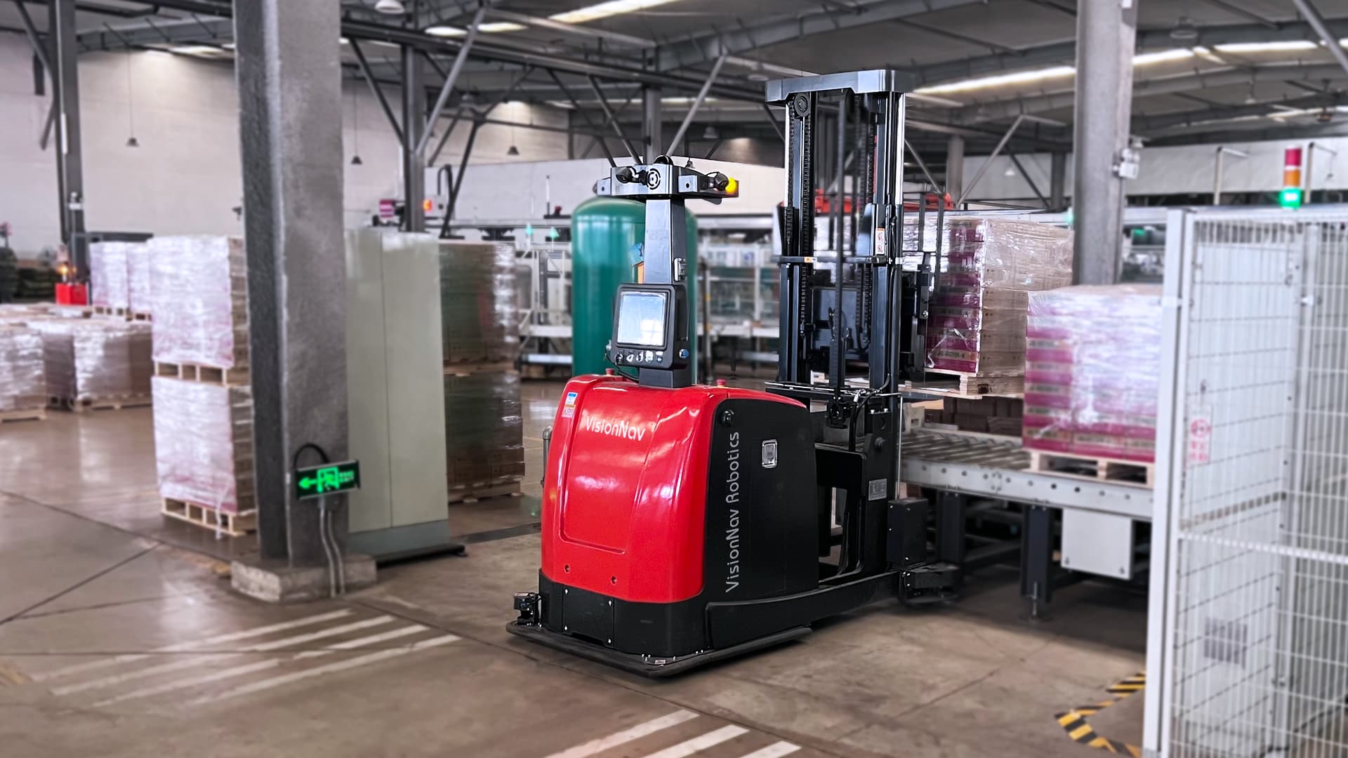 Revolutionizing Heavy Load Manufacturing: AGVs in Automated Conveyance