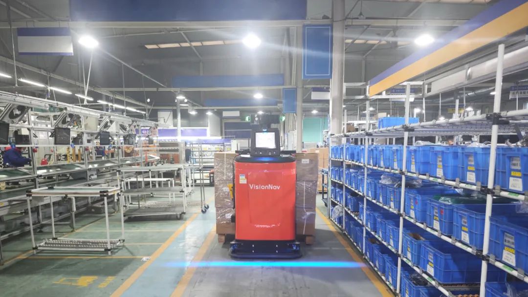 The Rise of Automated Guided Forklifts in Modern Warehousing